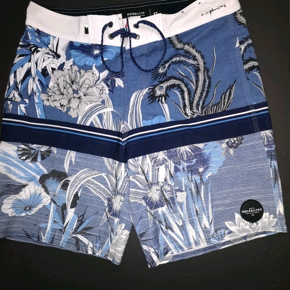 Quiksilver Boardshorts 32 NWOT - Picture 2 of 16